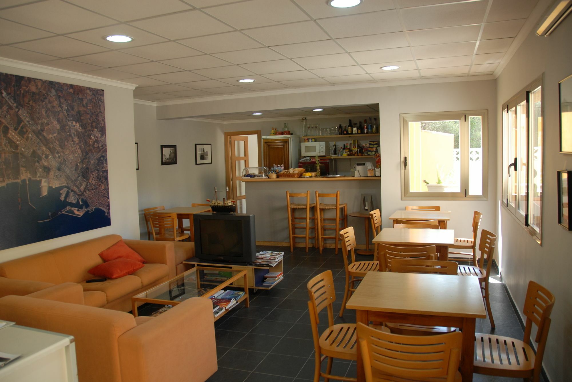 Hostal El Callejon Таррагона Экстерьер фото
